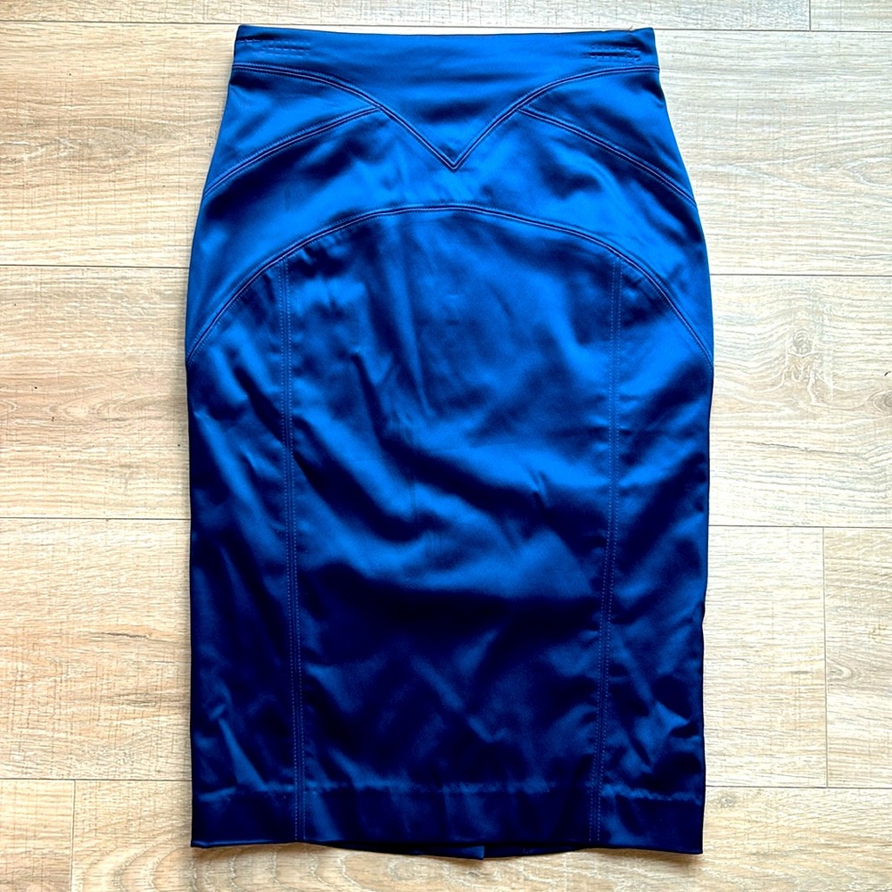 Blue Bebe Satin pencil skirt. Size 2.
